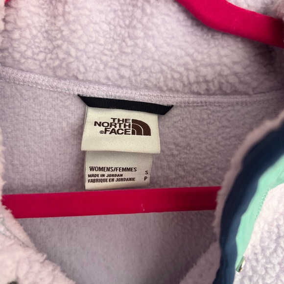 The North Face women’s size small fleece pullover. Lavender and teal. - Picture 6 of 6